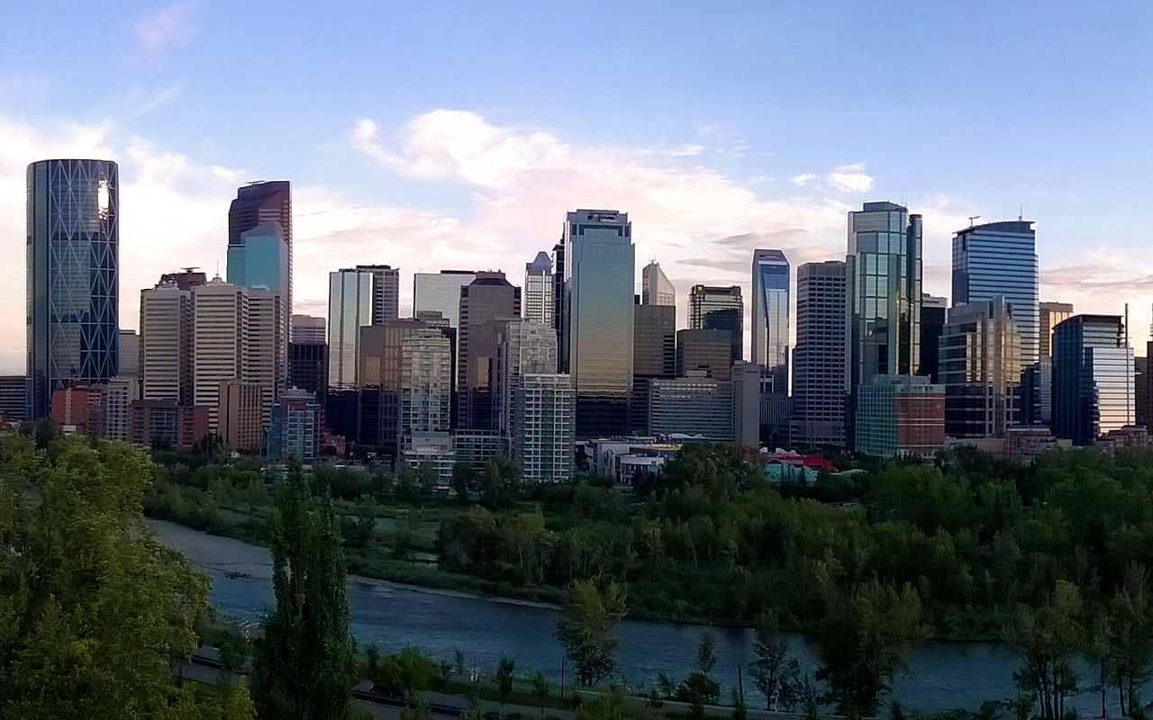 Calgary_Skyline_2015_3
